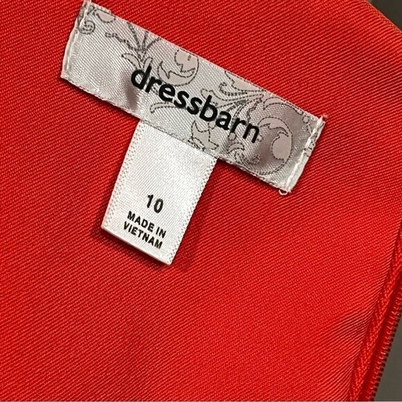 Solid blood orange color sleeveless scoop neck dress - Picture 10 of 14